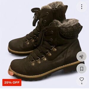 Almost Famous Black Ankle Boots with Gray Fur